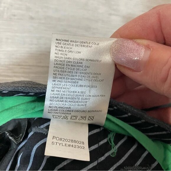 Fox Size 31 Grey and Black Pinstripe Utility Shorts inseam 11in - Picture 4 of 16